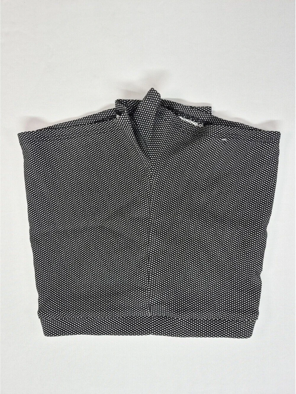 Haute Monde Sz Large asymmetric wrap-front mini skort black and white